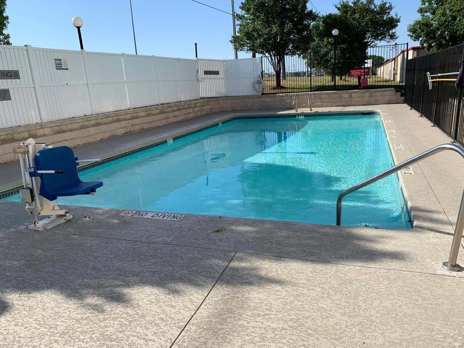 Country Inn & Suites By Radisson, Austin North Pflugerville , Tx Раунд Рок Екстериор снимка
